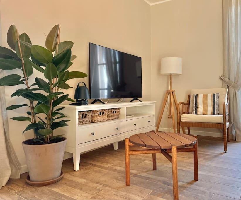 Il Noce Lake View Apartment ليتْسّينو المظهر الخارجي الصورة